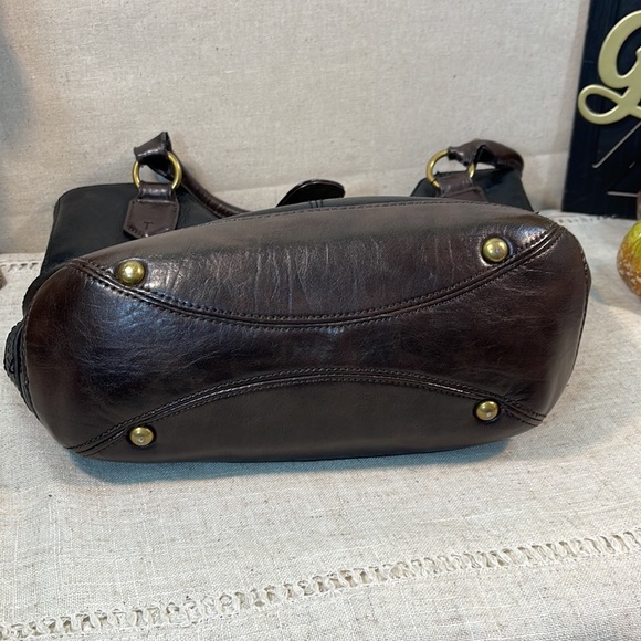 Vintage Tignanello Shoulder Bag - Picture 9 of 9